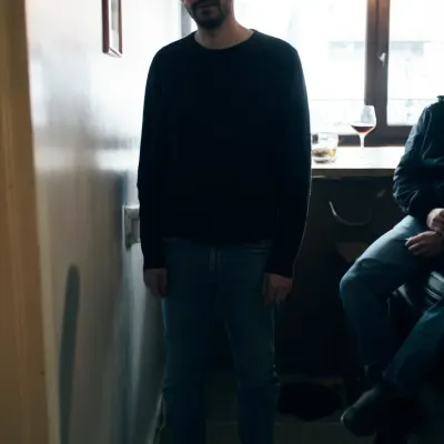 Артём